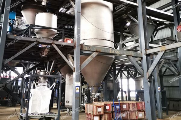 年產(chǎn)2萬噸鋰離子電池負(fù)極材料項目